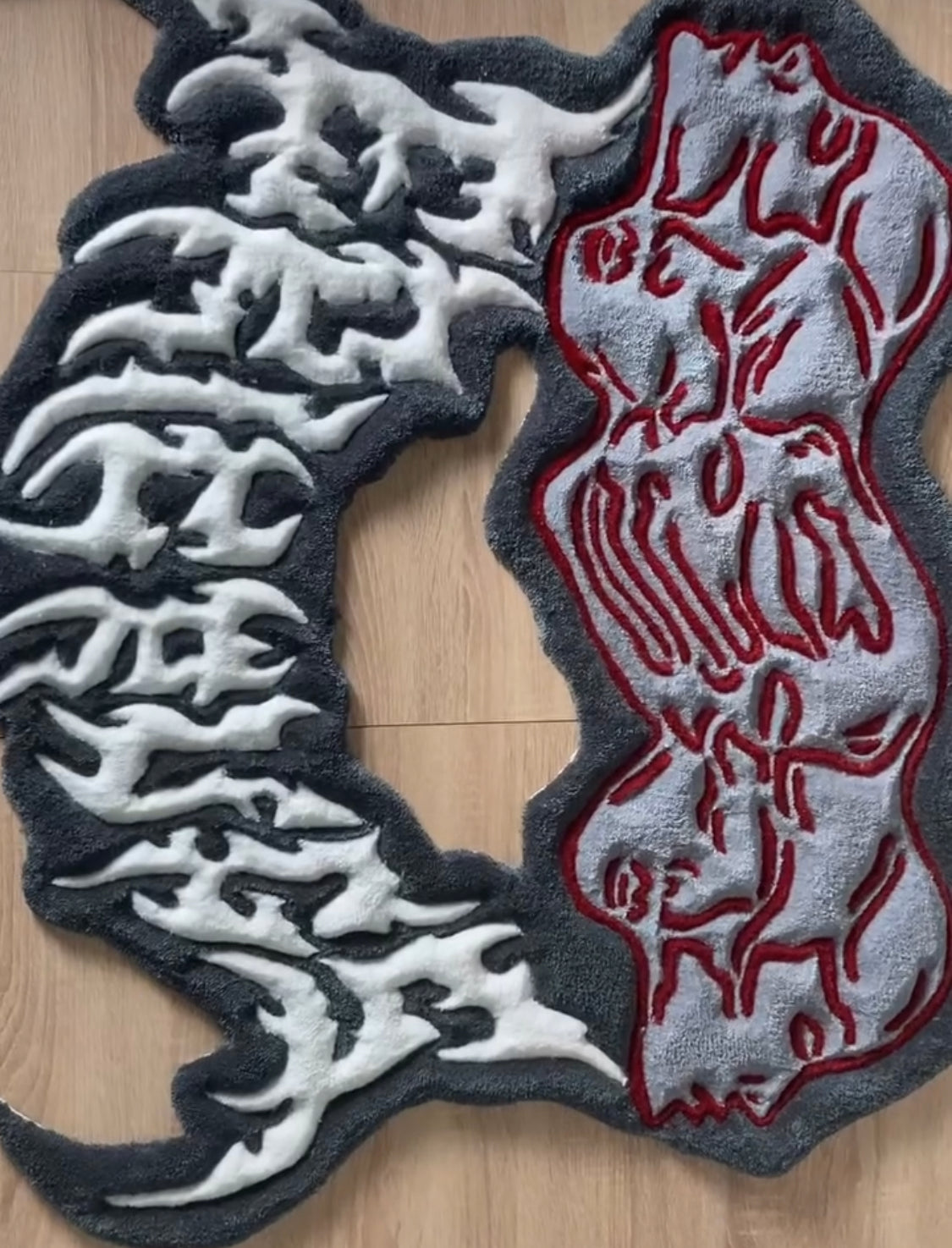 Ručně vyrobený koberec na zakázku, Vaše logo & design